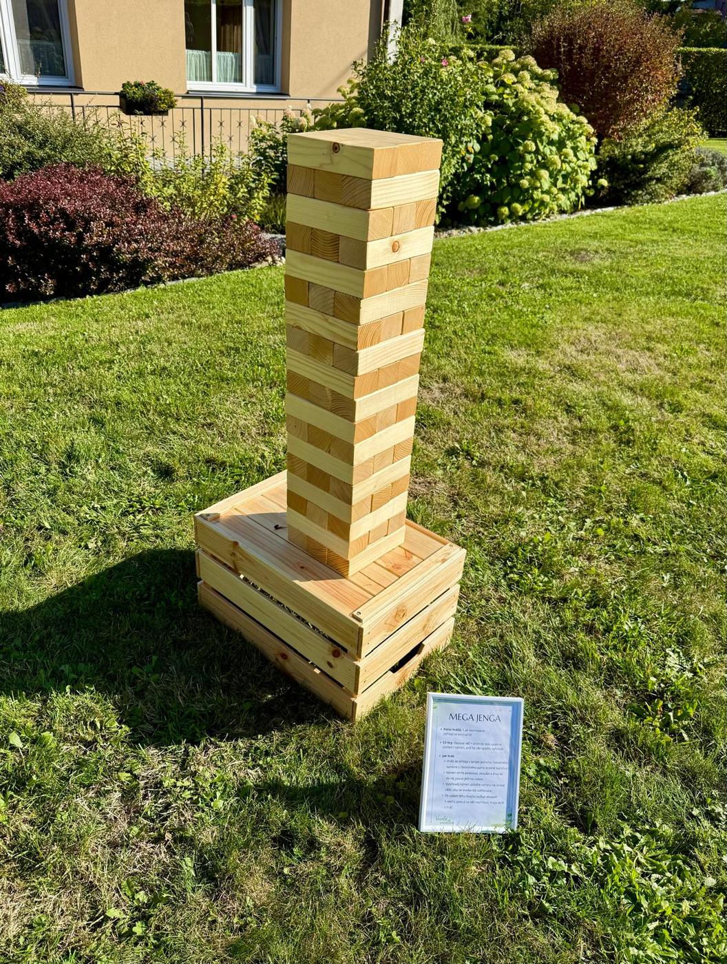 Mega Jenga – půjčovna svatebních her Veselá veselka